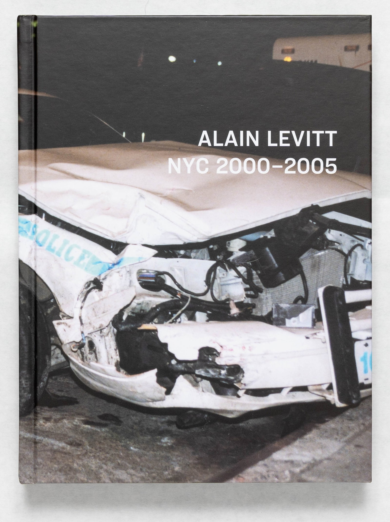 Levitt, Alain; NYC 2000-2005: Los Angeles, Fucking Awesome Books, 2024. Hardcover in pictorial boards. Size: 19.5 x 26cm.. 256 pages filled with a kaleidescopic, hyperactive full-page color photographic images by Alain Levitt. Edi