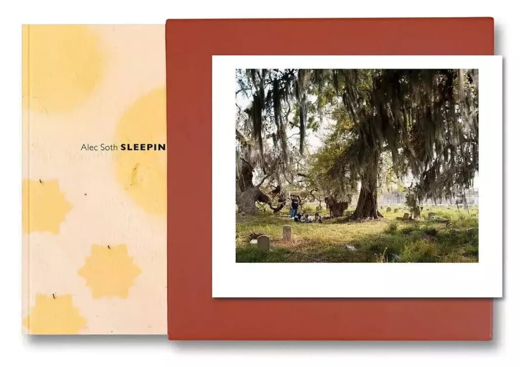 Soth, Alec; Sleeping by the Mississippi  [SIGNED - 2017 SPECIAL EDITION 1/150 W/ SIGNED PHOTOGRAPH] (1 of 1)