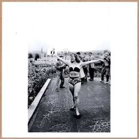 SIGNED - ERICH LESSING - POLISH BEAUTY QUEEN 1956 6" x 6" MAGNUM ARCHIVAL PRINT