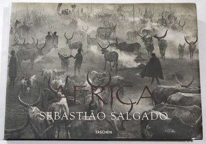 Salgado, Sebastiao;  Africa  [SIGNED - 2007 1ST EDITION & 1ST PRINTING]