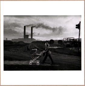 SIGNED - DON MCCULLIN - CONSETT, COUNTY DURHAM, ENGLAND LTD 6" x 6" PHOTOGRAPH