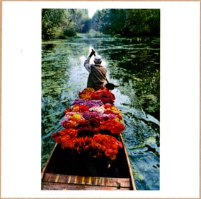 SIGNED - STEVE MCCURRY - FLOWER SELLER, KASHMIR, 1996 LTD 6" x 6"  PHOTOGRAPH