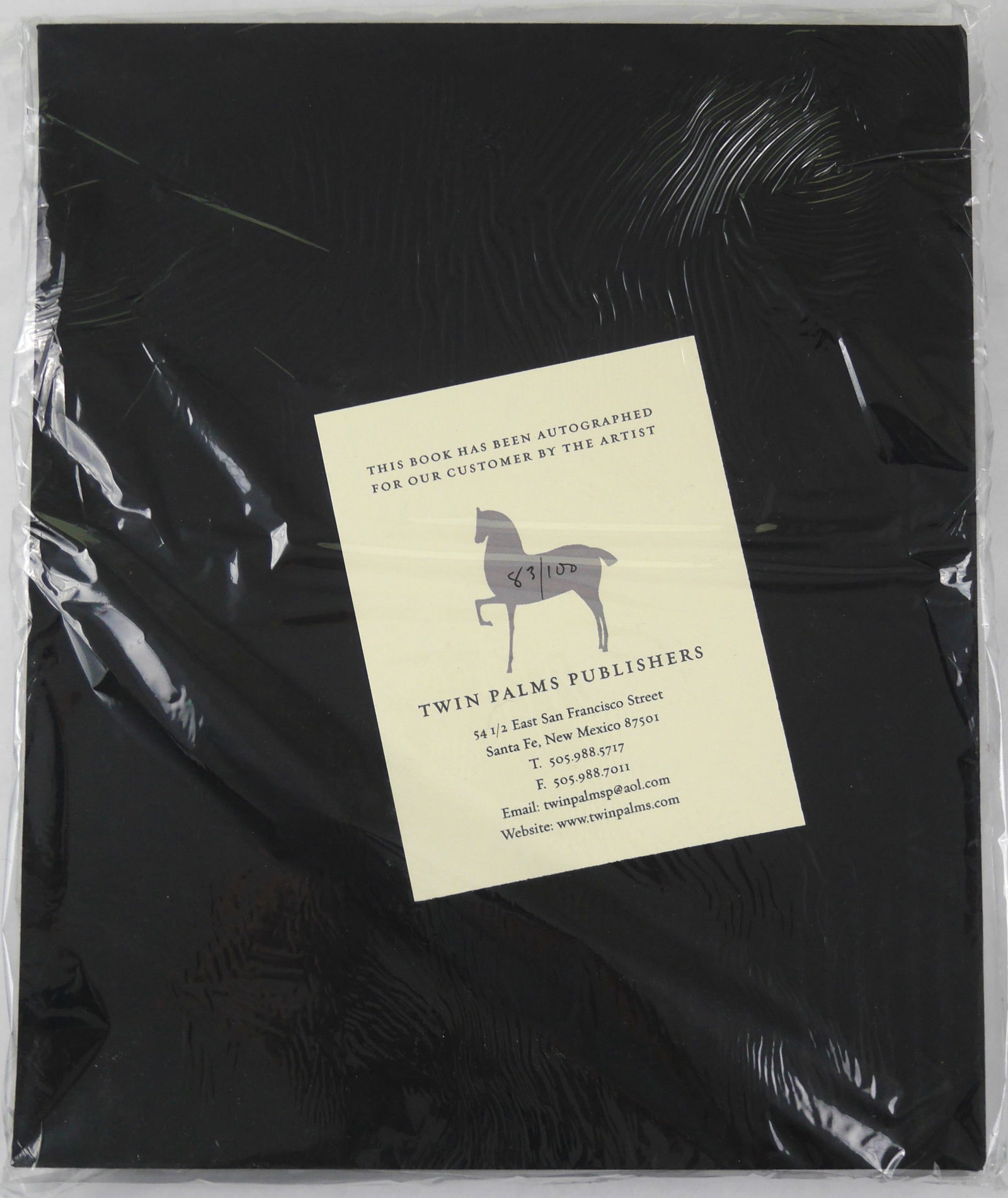 Iturbide, Graciela; Pajaros [SIGNED - LIMITED SLIPCASED EDITION #/100 - FINE COPY]: SIGNED & NUMBERED IN SLIPCASE Santa Fe, NM: Twin Palms Publishers, 2002. First edition. Hardcover in clothslipcase. First Edition, First Printing. One of 100 (#/100) signed and numbered copies. SIGNED