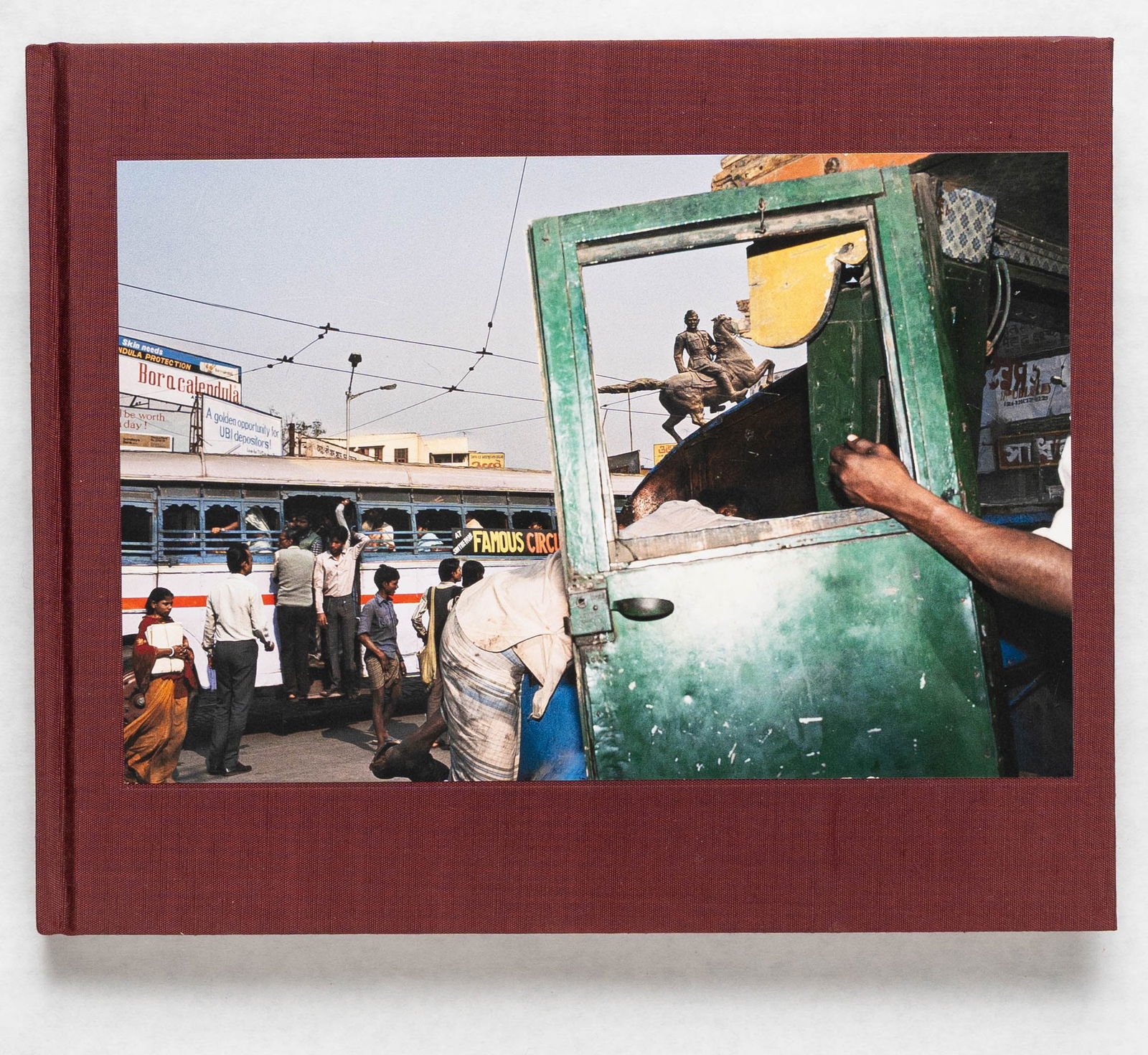 Fineman, Mia; Raghubir Singh, Modernism on the Ganges [2017 1ST ED 1ST PRINT - FINE]: Metropolitan Museum of Art, 2017. Hardcover in burgundy cloth with tipped-in image to front cover. First Edtition, First Printing (stated). 176 pages with numerous photographic images throoughout. Rag