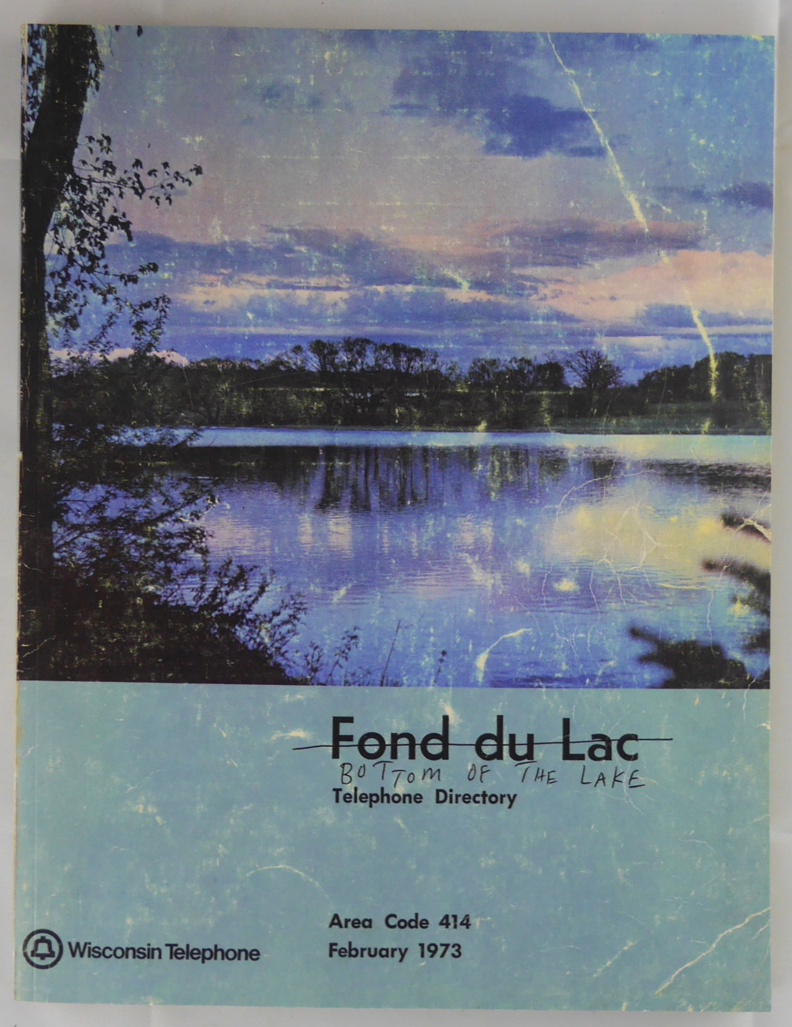 Patterson, Christian; Bottom of the Lake [SIGNED 2015 1ST EDITION & 1ST PRINTING - FINE COPY]: SIGNED COPY - FIRST EDITION, FIRST PRINTING Cologne: Verlag der Buchhandlung Walther Konig 2015. Softcover. First Edition, First Printing. 256 p. Illustrated in colour and b&w. SIGNED by Christian Pat