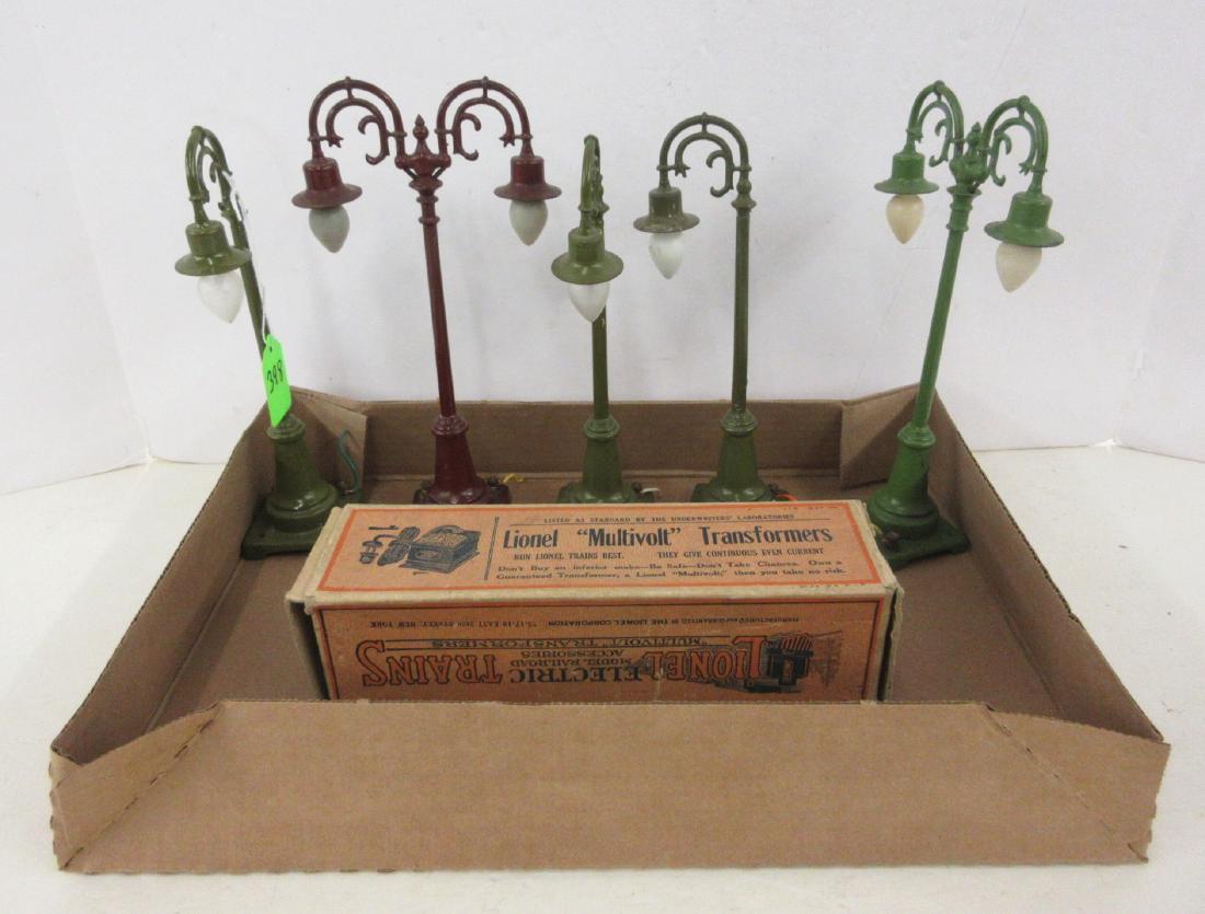 LIONEL (2) 54 LAMP POSTS GRN & MAROON & (3) 59 OLIVE: LIONEL (2) 54 LAMP POSTS GRN & MAROON & (3) 59 OLIVE LAMP POSTS 1 OB
