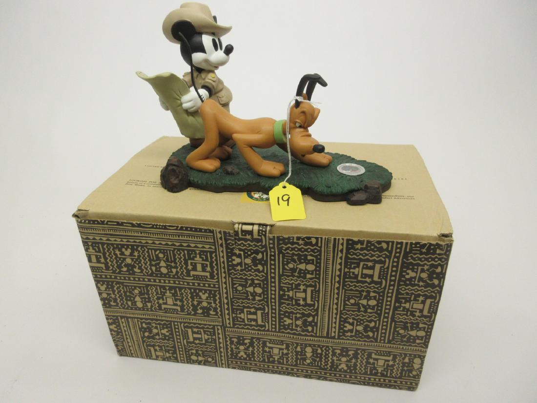 DISNEYANA OFFICAL CONVENTION 1999LIMITED EDITION TO: DISNEYANA OFFICAL CONVENTION 1999LIMITED EDITION TO 2200 SAFARI ADVENTURE MICKEY MOUSE AND PLUTO WITH COMPASS MINT IN BOX