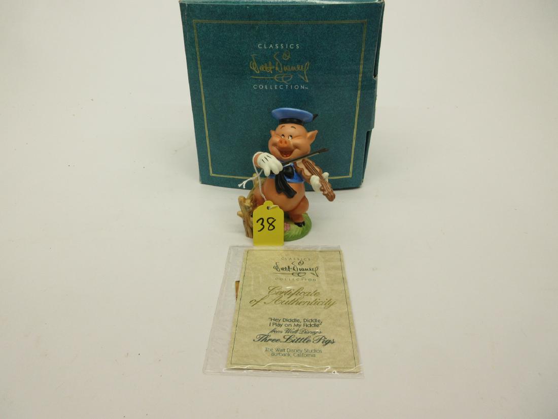 CLASSIC COLLECTION WALTDISNEY HEY DIDDLE DIDDLE , I: CLASSIC COLLECTION WALTDISNEY HEY DIDDLE DIDDLE , I PLAY ON MY FIDDLE FROM WALT DISNEYS THREE LITTLE PIGS MINT IN BOX W/ CERTIFICATE OF AUTHENTICITY
