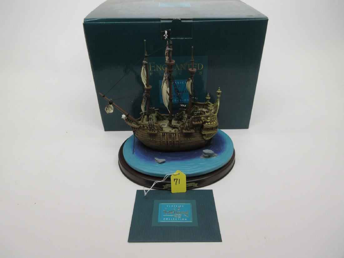 WALT DISNEY CLASSIC COLLECTION PETER PAN JOLLY ROGER OB: WALT DISNEY CLASSIC COLLECTION PETER PAN JOLLY ROGER ENCHANTED PLACES MINT IN BOX