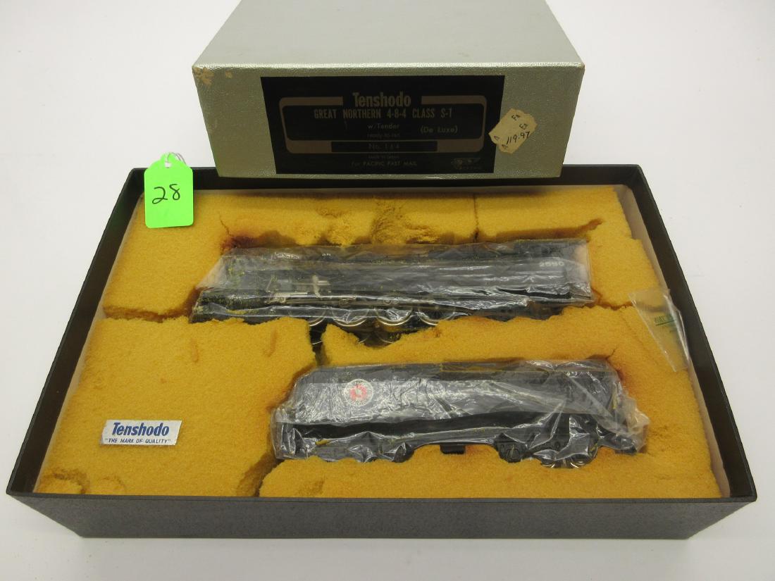 TENSHODO 4-8-4 GREAT NORTHERN LOCO & TENDER BRASS OB: TENSHODO 4-8-4 GREAT NORTHERN LOCO & TENDER BRASS OB COMPLETE LIKE NEW IN BOX FACTORY PAINTED