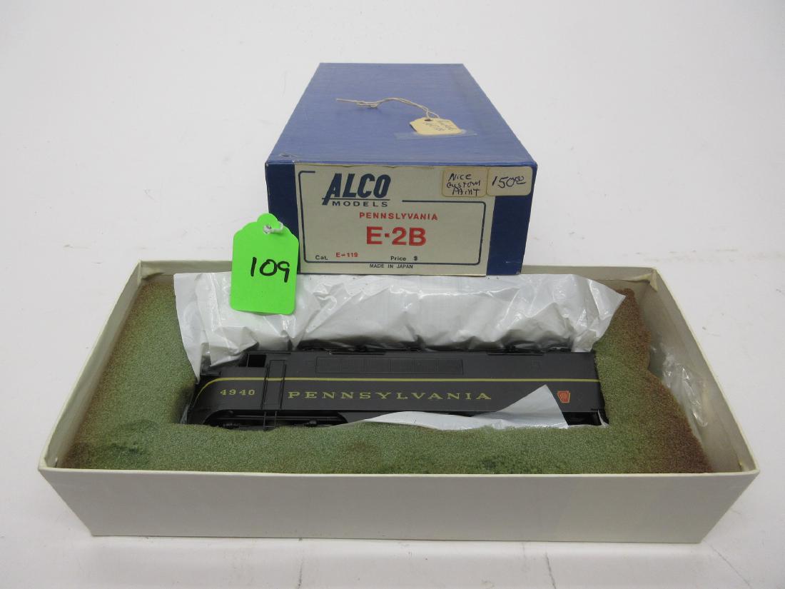 ALCO MODELS BRASS E-2B PRR FACTORY PAINTED OB: ALCO MODELS BRASS E-2B PRR FACTORY PAINTED OB COMPLETE LIKE NEW IN BOX FOAM INSERT DISCOLORED AND CRUMBLING