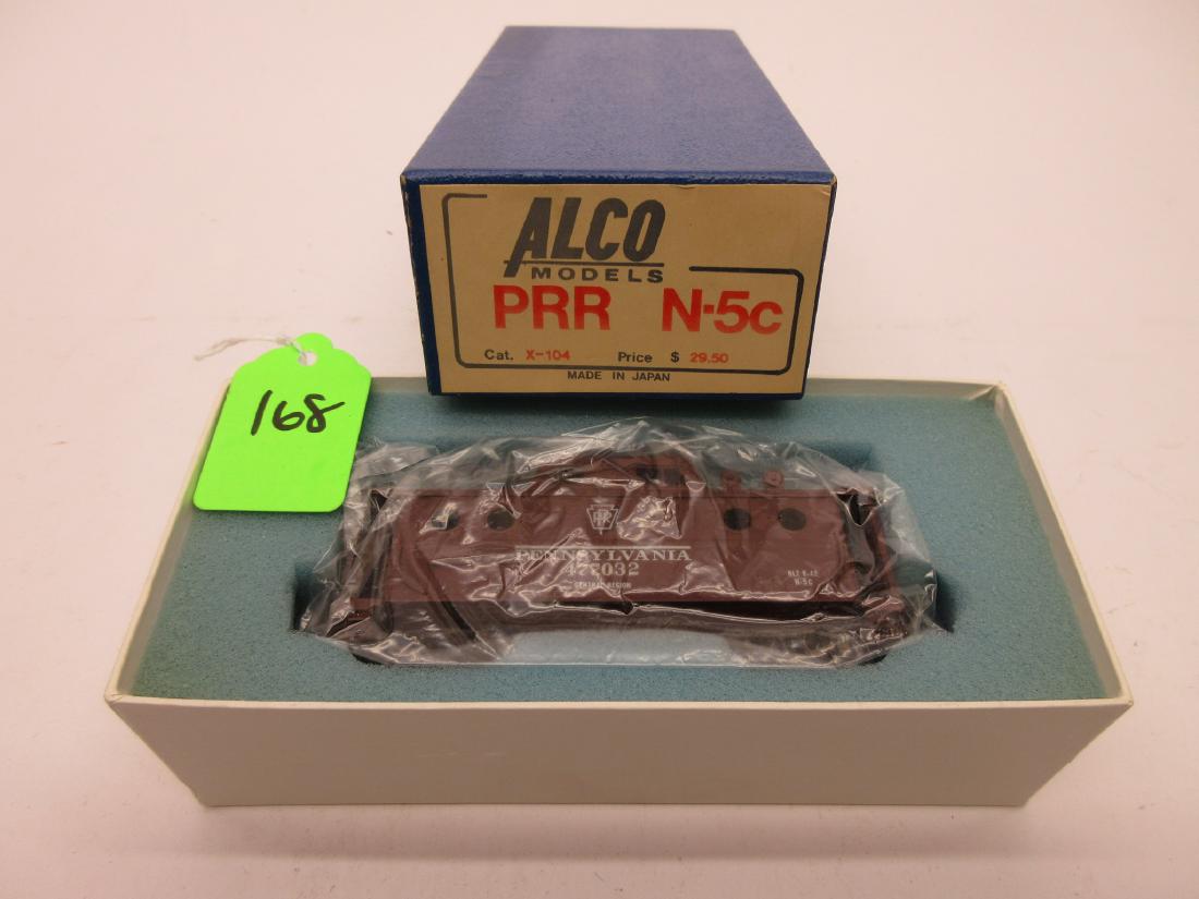 ALCO MODELS PRR N-5C CABOOSE CAT. X-104 FACTORY PAINTED: ALCO MODELS PRR N-5C CABOOSE CAT. X-104 FACTORY PAINTED LIKE NEW IN BOX