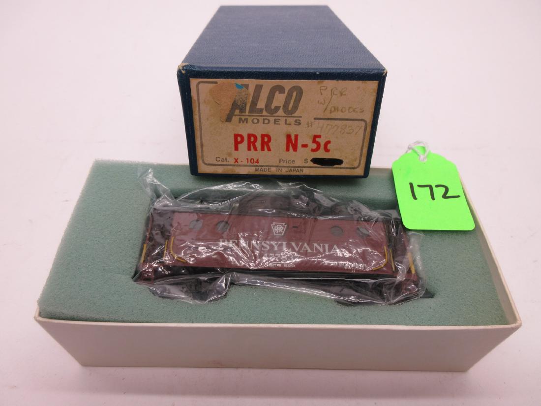 ALCO MODELS PRR N-5C CABOOSE CAT. X-104 FACTORY PAINTED: ALCO MODELS PRR N-5C CABOOSE CAT. X-104 FACTORY PAINTED