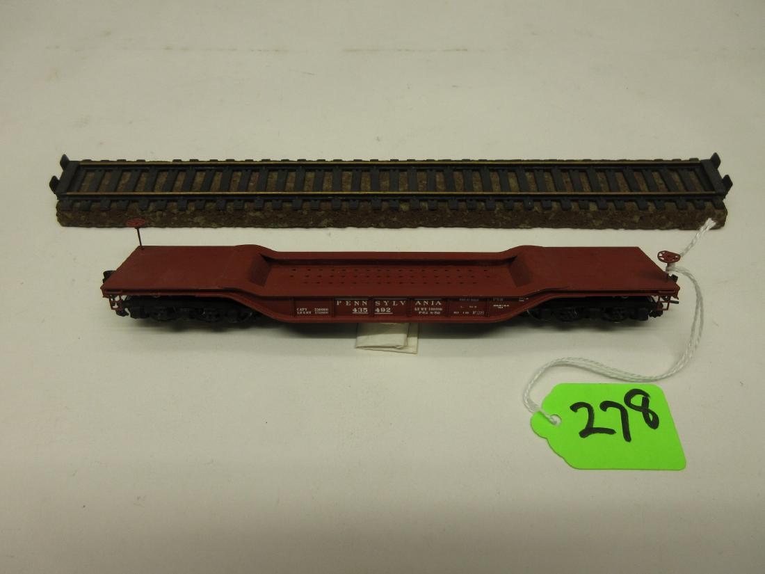 BRASS HO SCALE PRR WELL FLATCAR 6 WHEEL TRUCKS: BRASS HO SCALE PRR WELL FLATCAR 6 WHEEL TRUCKS EXCELLENT CONDITION