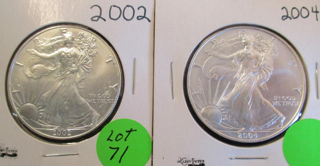 2PC Silver Eagles 1oz Silver 2002, 2004 (1 of 2)