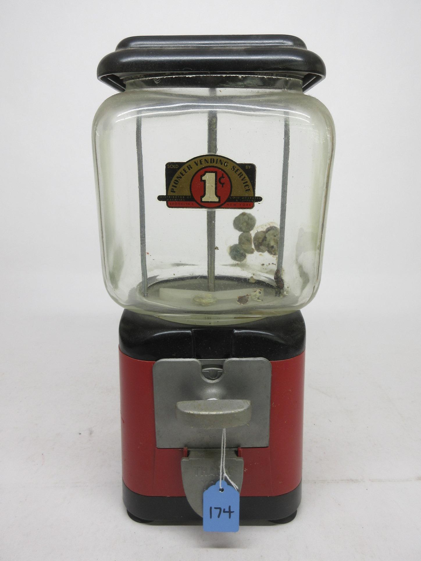 1 CENT BUBBLE GUM DISPENSER: 1 CENT BUBBLE GUM DISPENSER