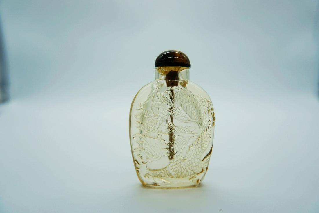 CITRINE CARVED DRAGON SNUFF BOTTLE (1 of 10)