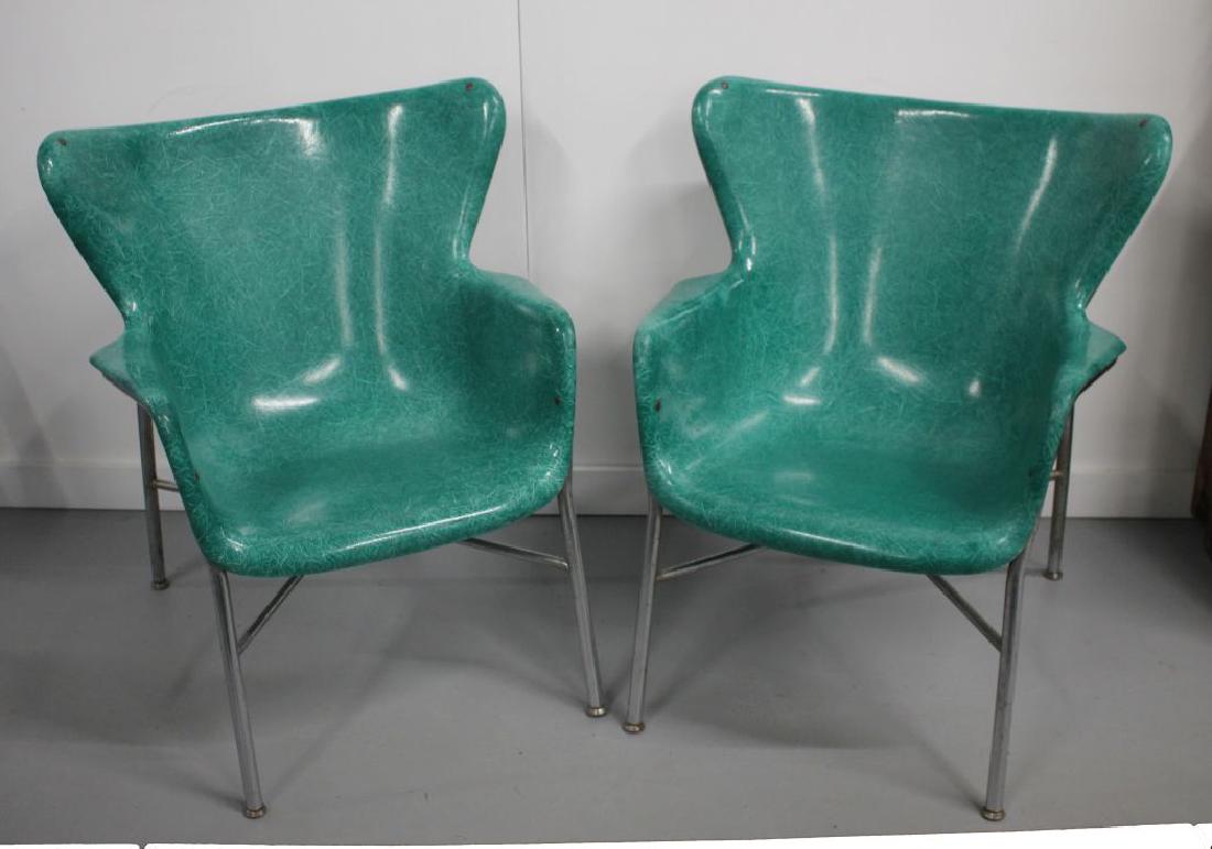 pr of mid century Lawrence Peabody for Selig wingback: pr of mid century Lawrence Peabody for Selig wingback fiberglass armchairs on chrome tubular base - ca 1960's