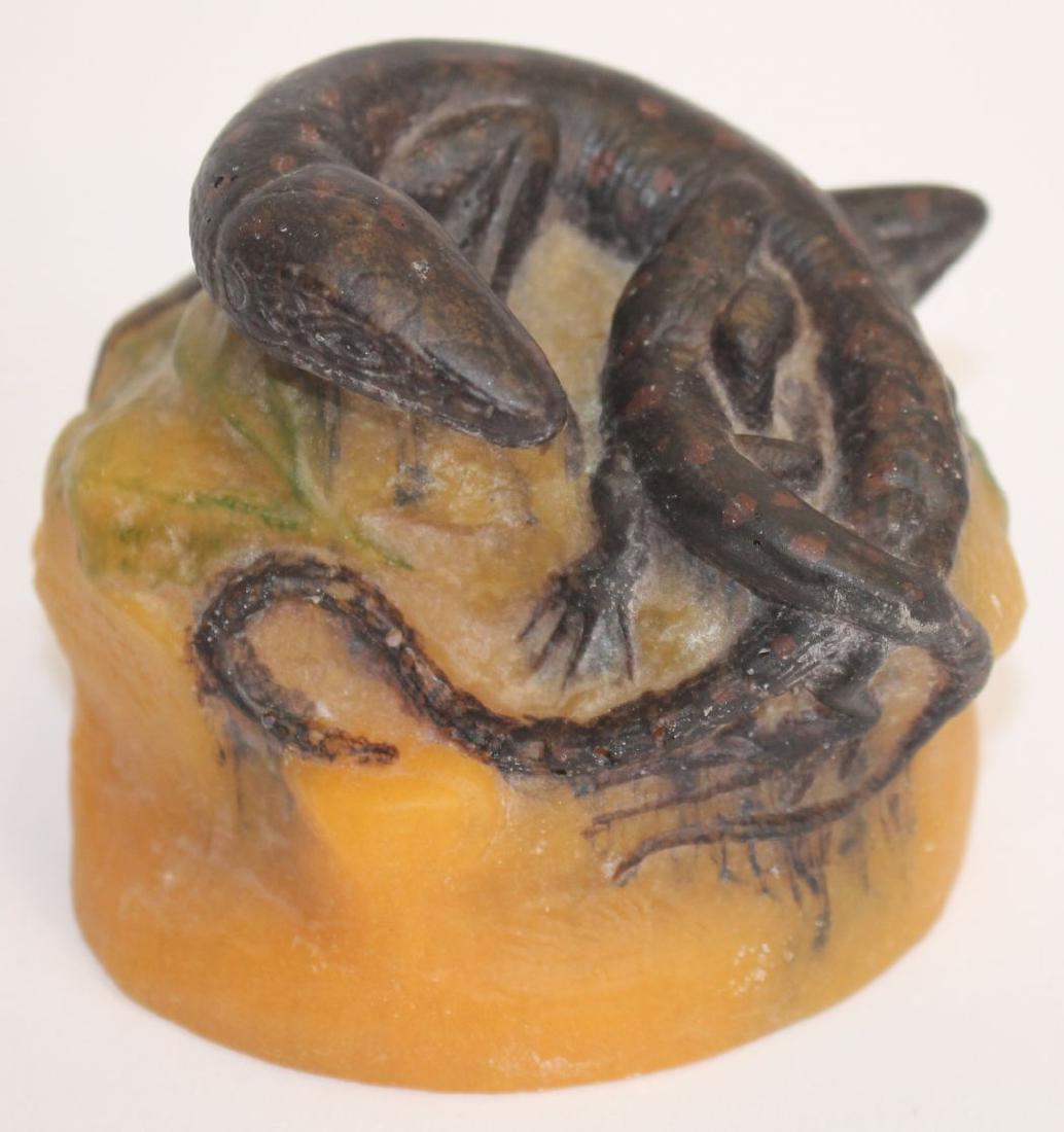 sgnd A Walter Nancy pate-de-verre paper weight w 2: sgnd A Walter Nancy pate-de-verre paper weight w 2 spotted lizards dec