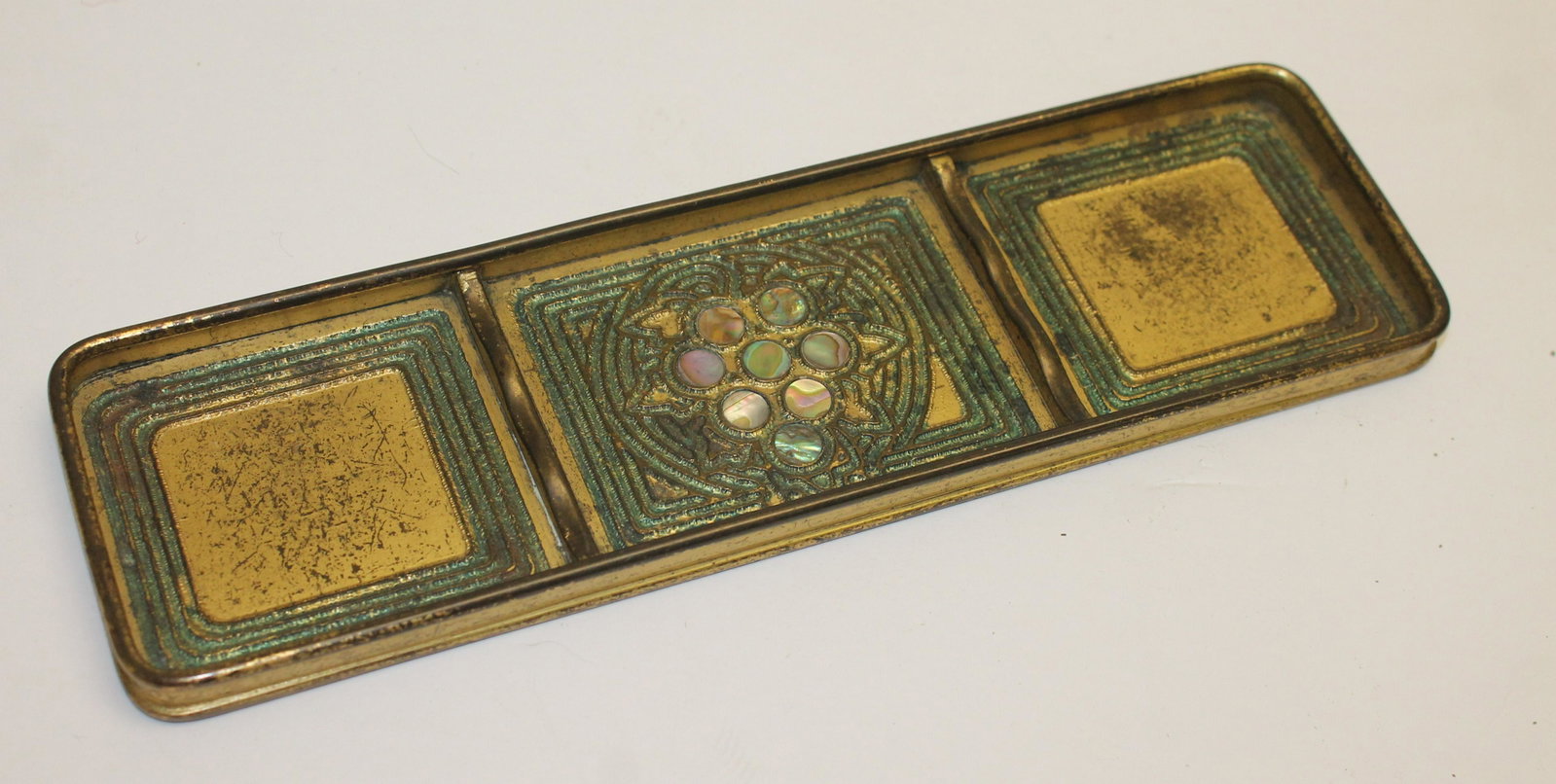 sgnd Tiffany bronze "Abalone" pen tray: sgnd Tiffany bronze "Abalone" pen tray