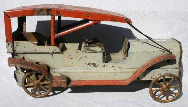 Great Dayton pressed steel sedan hillclimber 13"