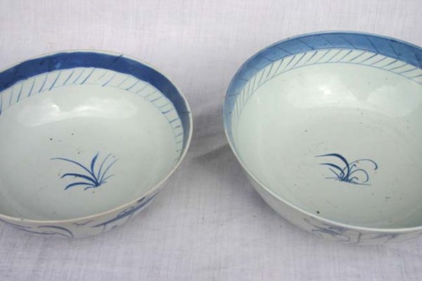 19th C Canton/Chinese Export blue & white bowls - 2
