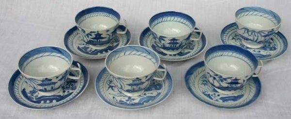 set of 6 19th C blue & white Canton cups & saucer