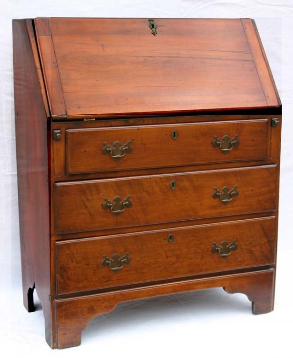 period QA ca 1750 3 drawer diminutive maple slant
