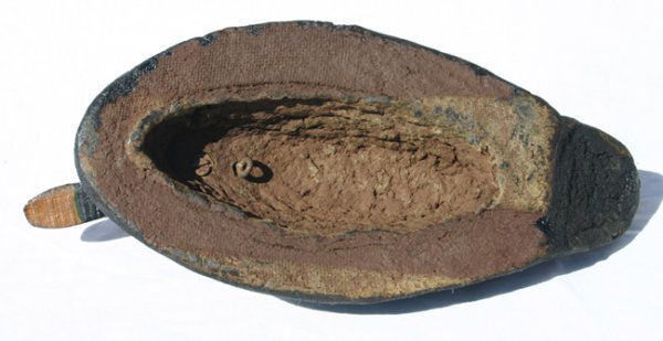 antique decoy in good old surface - 2