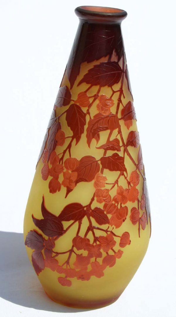Galle French Cameo magnificent 9" vase w red prunu