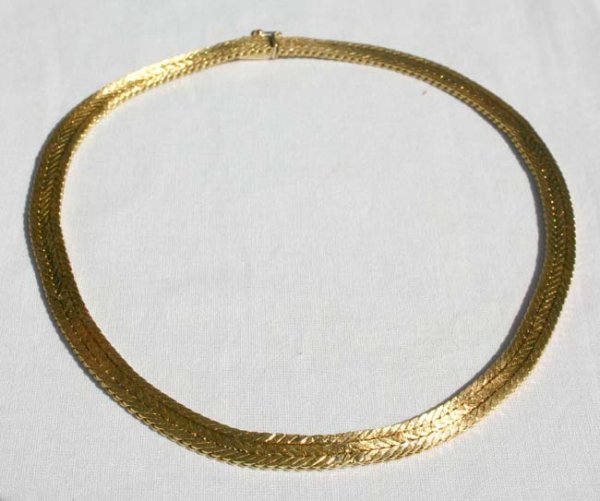 14k gold 5" diameter choker/ collar necklace