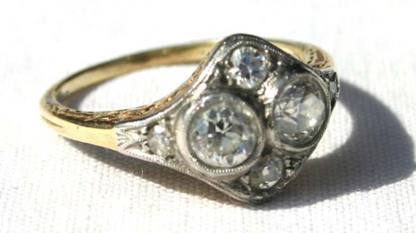 antique platinum 1.15CT diamond ring