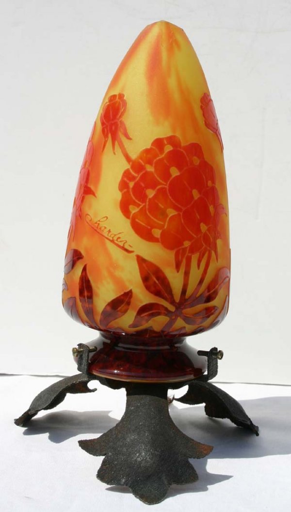great Le Verre Francais French Cameo "Pivoines" Ar