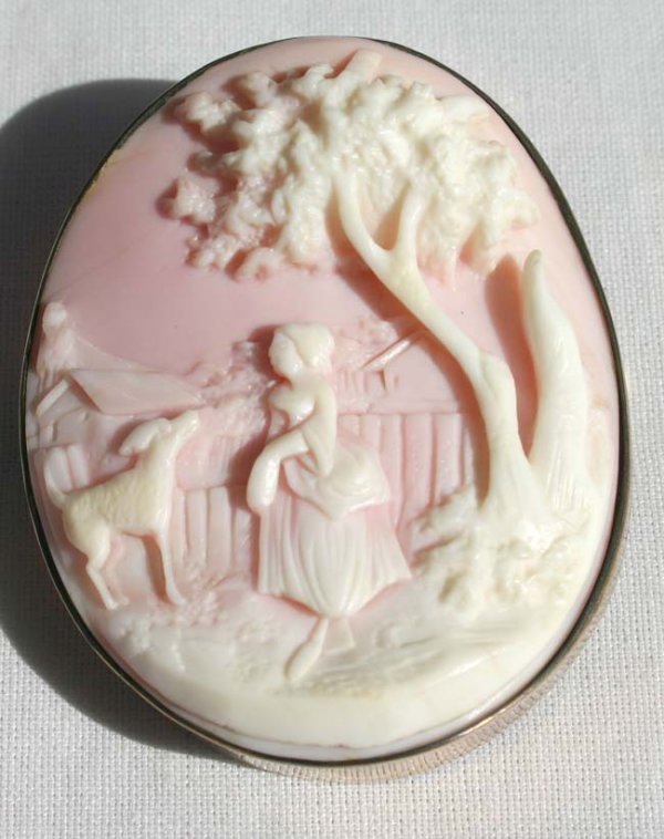 Rose gold scenic pink cameo pin w 14k gold clasp