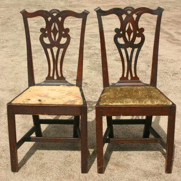 Pr of ca 1780 Hartford, CT Chippendale cherry slip