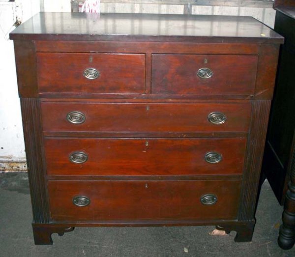 period Chippendale mahog 2 over 3 drawer bracket b