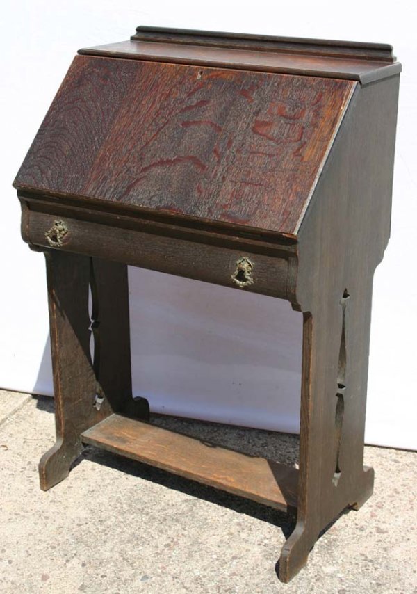 Transitional Vict/Mission Oak slant lid desk