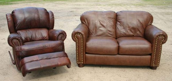 leather upholstered love seat (62 1/2" wide) & rec