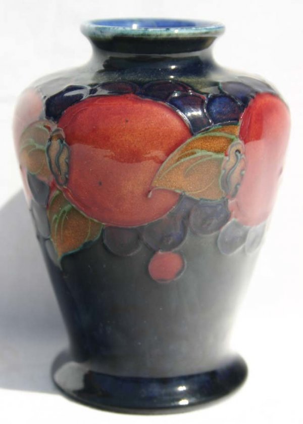 sgnd Moorcroft 3 1/2" vase w fruit dec