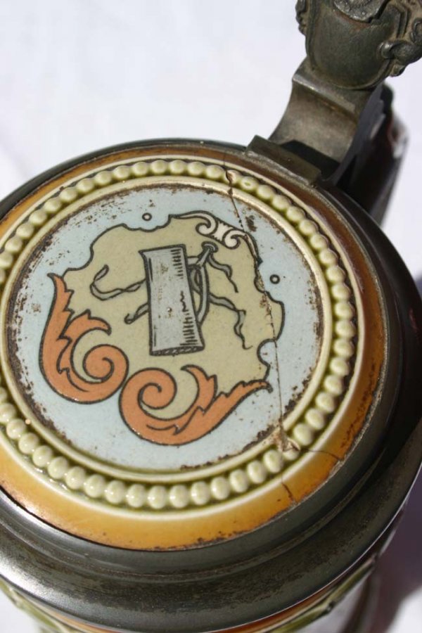 Mettlach 1/2 L stein #2501 (crack in lid) - 3