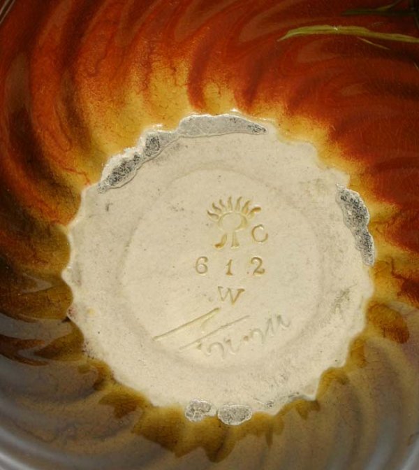 Rookwood dtd 1893 standard glaze ruffled rim ribbe - 2