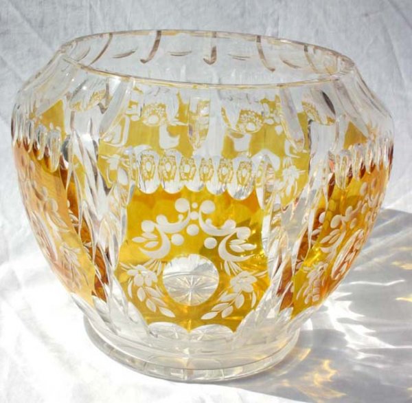 Lg attrib unsigned Val St Lambert punch bowl sized
