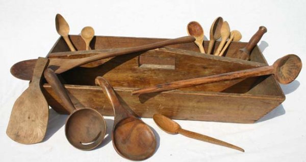Large 26" long antique wooden handled carrier w ma