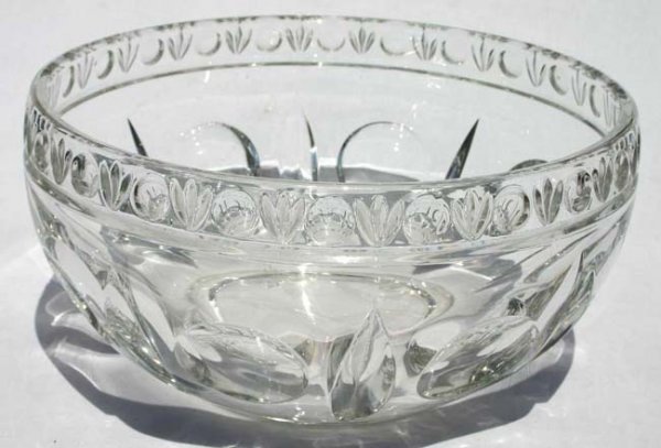 fine quality flint glass center bowl 10 1/2" diam