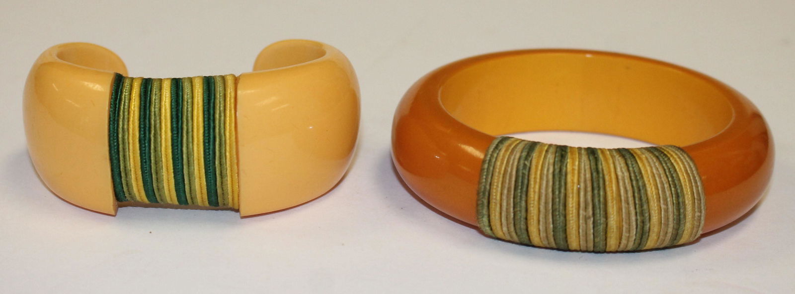 2 Vintage Bakelite bracelets w thread accent decoration (1 of 5)