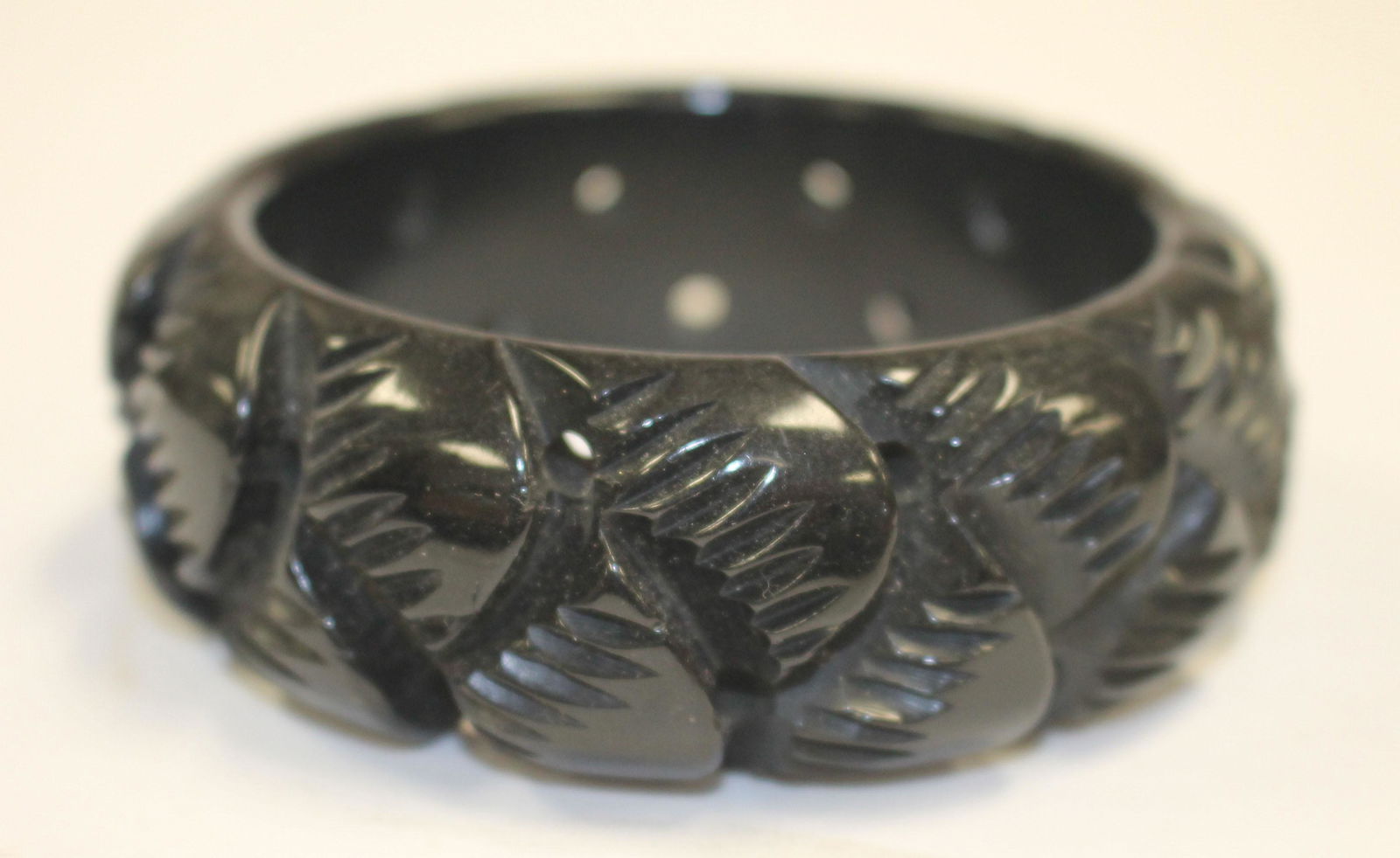 Vintage Bakelite ebony carved & pierced bangle bracelet (1 of 2)