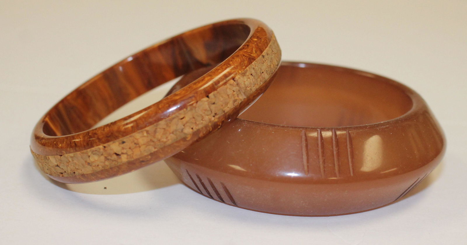 2 Vintage Bakelite bangle bracelets in brown & (1 of 3)