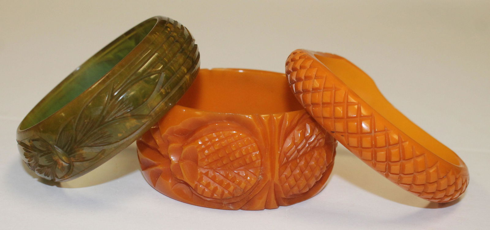 3 Vintage Bakelite bangles w carved pineapple, snake & (1 of 6)