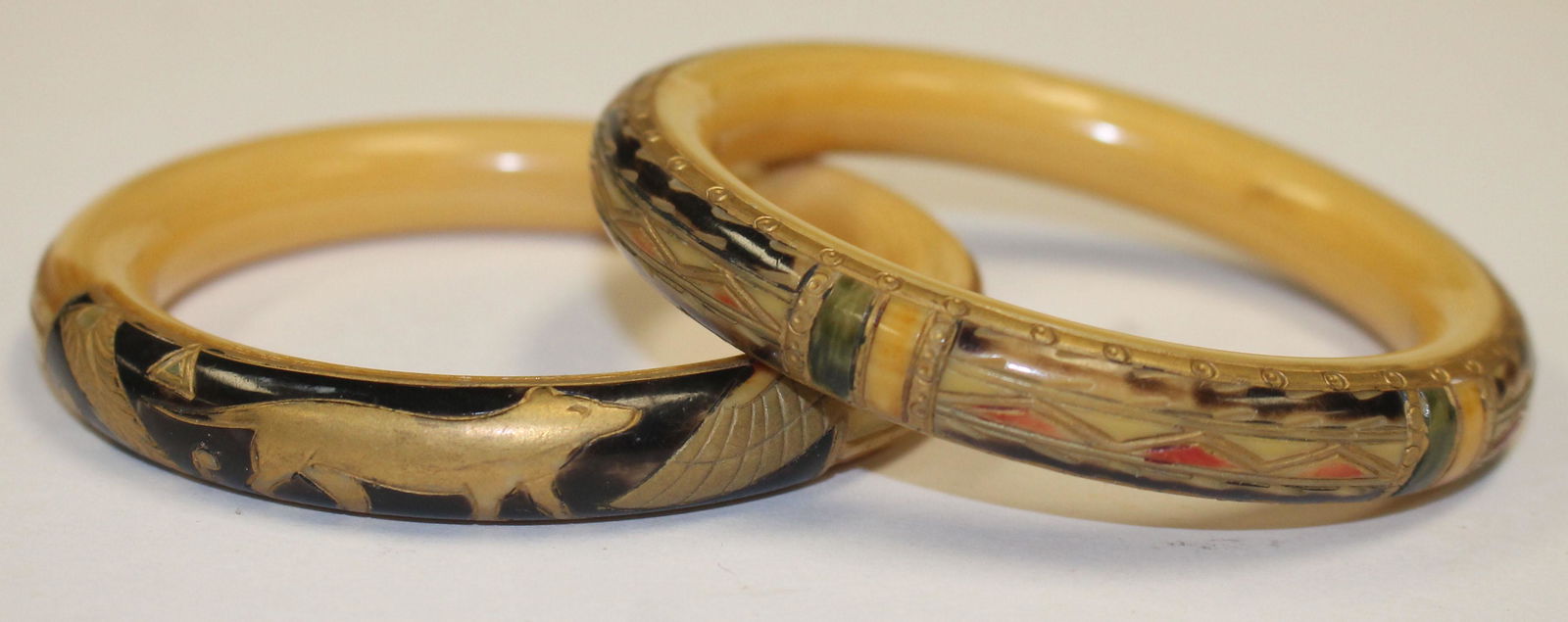 2 Celluloid bangle bracelets w 1 inlaid dog dec (1 of 5)