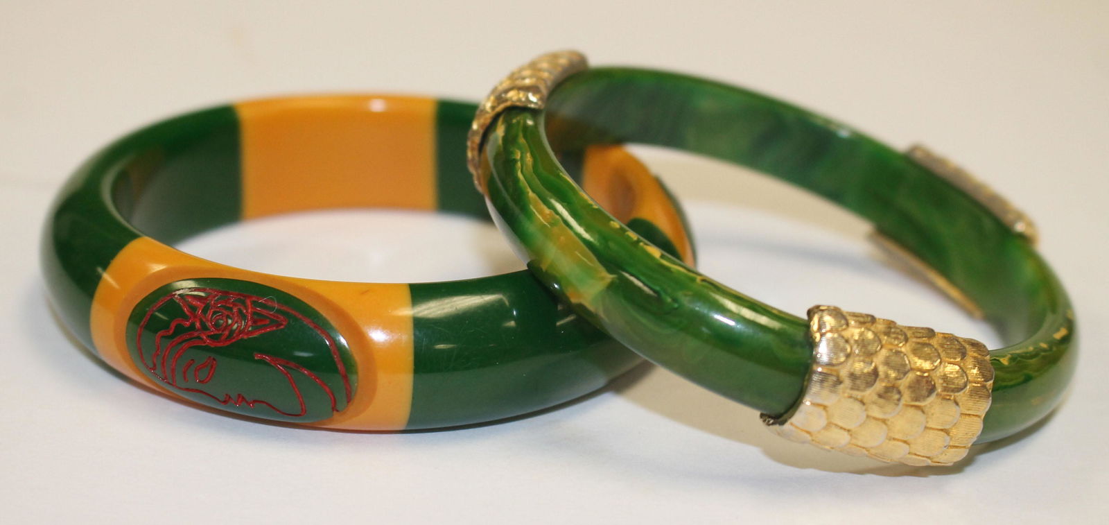 2 Vintage Bakelite green bangle bracelets - 1 w carved (1 of 3)